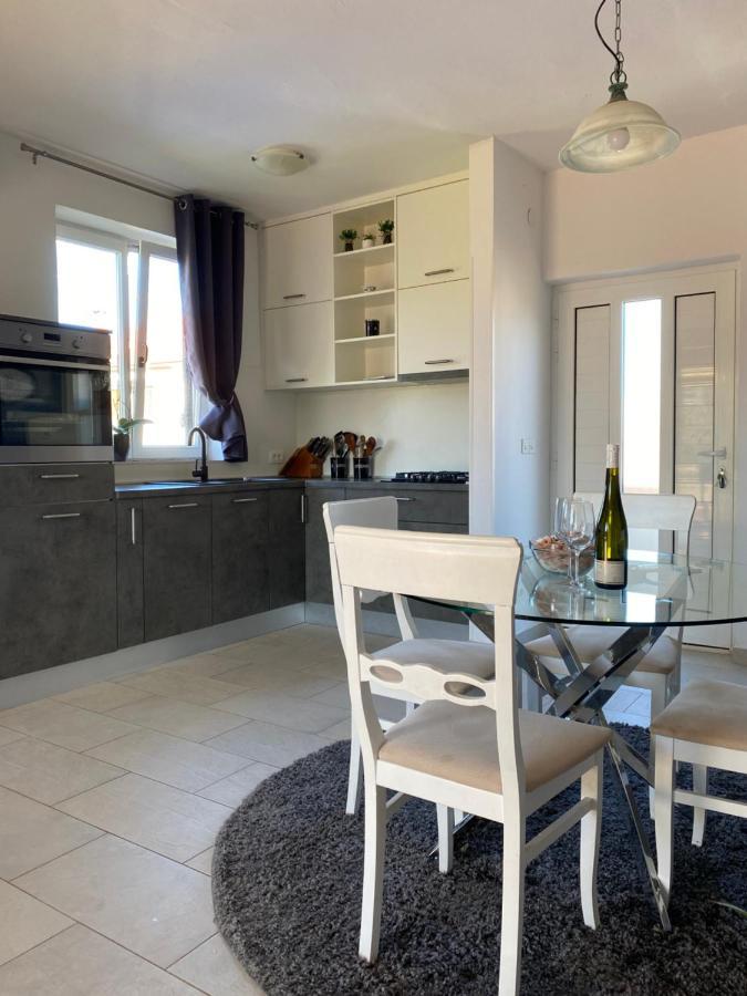 Beautiful Island House Ugljan Apartment Luaran gambar